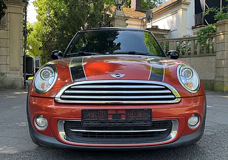Mini Cooper Chili XENON NAVI PDC Sitzhei TÜV bis 04-27