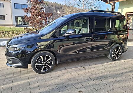 Mercedes-Benz T-Klasse T-Class T 180 d AutomatikEdition
