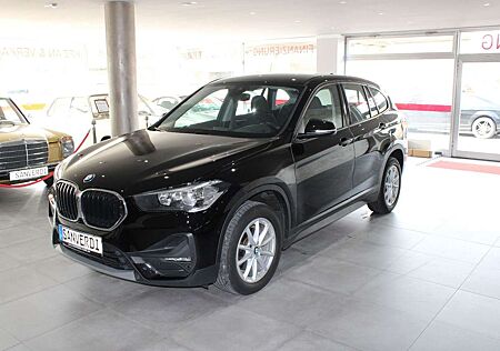 BMW X1 sDrive18d ADVANTAGE NAVI LED CONNECTED DRIVE