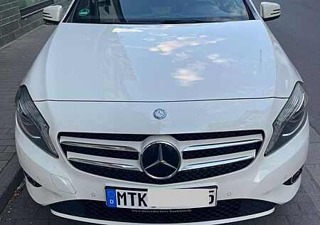 Mercedes-Benz A 180 CDI / d BlueEfficiency (176.012)
