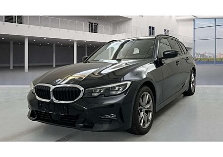 BMW 320 d xDrive Sport Line Touring AHK Standh. LED