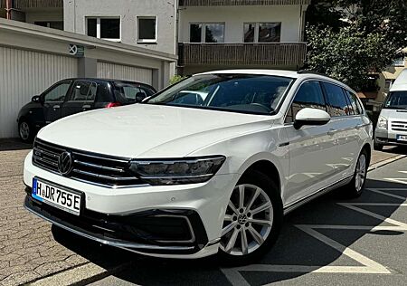 VW Passat Variant Volkswagen 1.4 TSI Plug-In-Hybrid DSG GTE