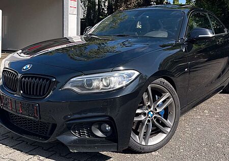 BMW 220 d Coupé M Sport XENON NAVI SCHIEBEDACH 2.HAND