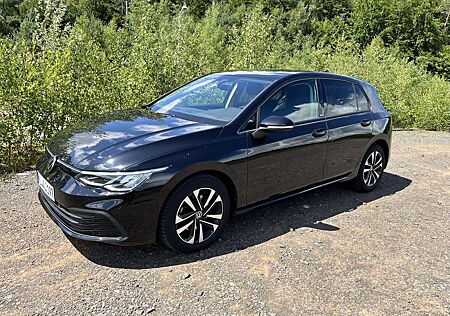 VW Golf Volkswagen 1.5 TSI OPF United