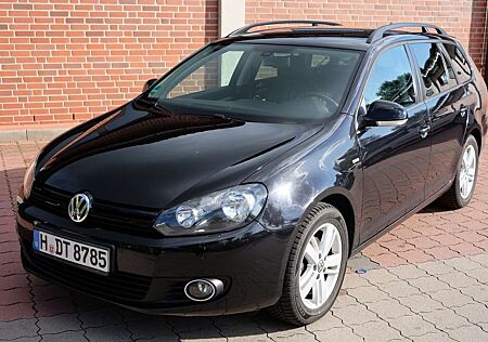 VW Golf Variant Volkswagen 1.2 TSI MATCH