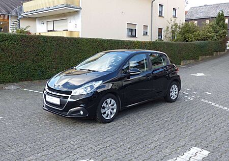 Peugeot 208 5-Türer PureTech 82 Start
