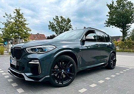 BMW X5 M M50i