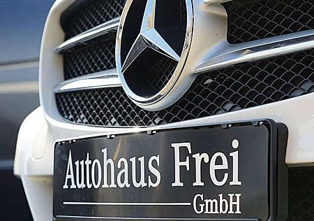 Mercedes-Benz CLA 180 COUPE-URBAN*SITZH.*2-HAND*NAVI*LED*TEILL