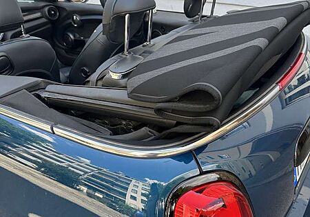 Mini Cooper S Cabrio Aut. Sidewalk Trim mit Kamera & Haman Kardon