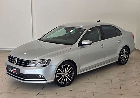 Volkswagen Jetta 2.0 TDI BMT Tech|AHK|BIXENON|NAVI|2-HAND|