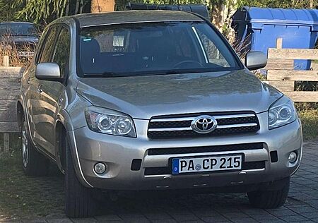 Toyota RAV 4 2.2 D-CAT 4x4 Executive