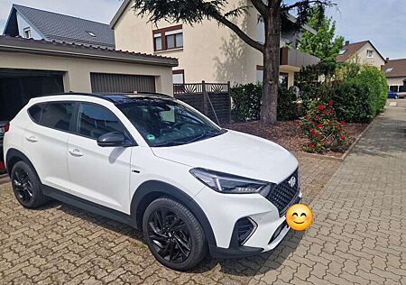 Hyundai Tucson N Line 4WD Allrad Vollaustattung + Panorama Dach