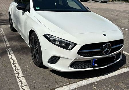Mercedes-Benz A 200 7G-DCT Progressive