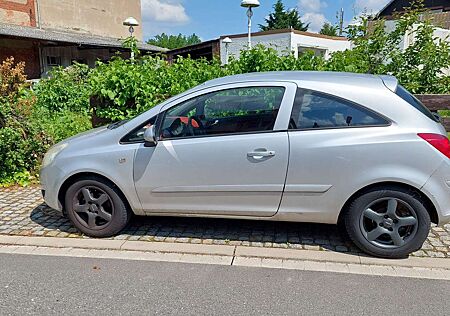 Opel Corsa +1.2+16V