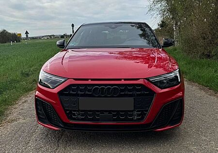 Audi A1 35 TFSI Sportback S tronic S line BLP 44400€