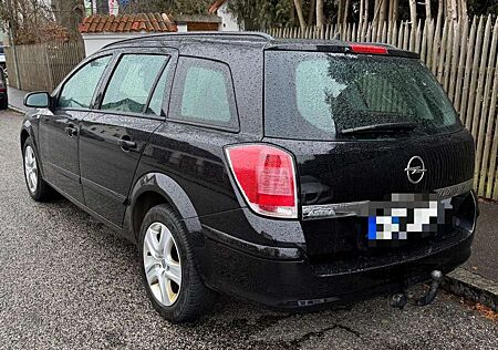Opel Astra 1.6 Caravan Innovation 110 Jahre