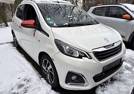 Peugeot 108 Roland Garros Faltdach+Rückfahrkamera
