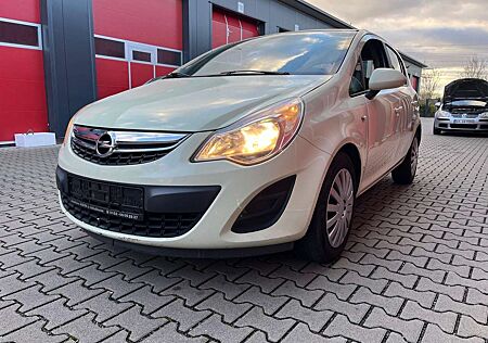Opel Corsa Satellite