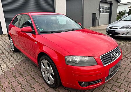 Audi A3 1.6*Klima*Parkhilfe*Scheckheft*