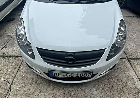 Opel Corsa 1.4 16V Edition 111 Jahre