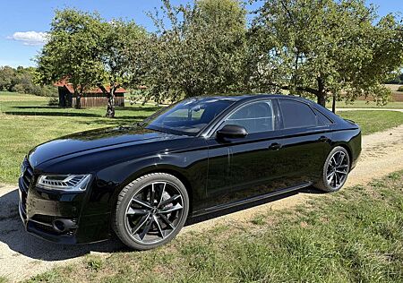 Audi S8 Plus, 605PS, 305kmh LNP170k€, HUD, Nachts., elekt.