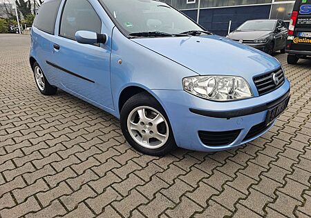 Fiat Punto 1.3 (JTD) Multijet Dynamic,Klima,Alu,ZV,Tüv5/25