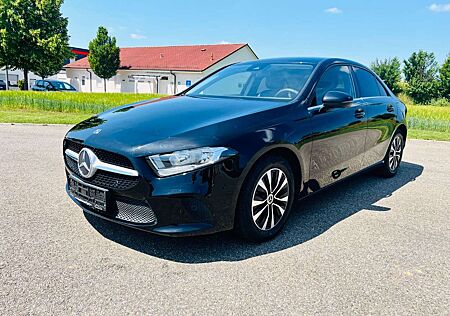 Mercedes-Benz A 180 d Limousine*AUTOM*NAVI*2.HD*MBUX*CAM*