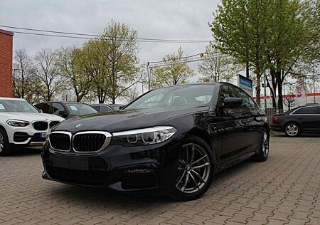 BMW 520 dxDrive*Msportpaket*Glassdach*Rü-Kamera*Leder