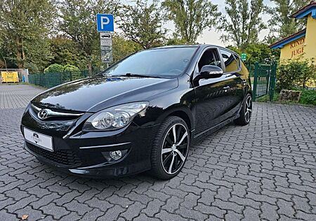 Hyundai i30 Classic Edition 20''1.4/2Hand/18Zoll''Ink'N-TÜV