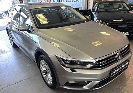 VW Passat Variant Volkswagen Alltrack 4M-Pano-DSG-360Kamera