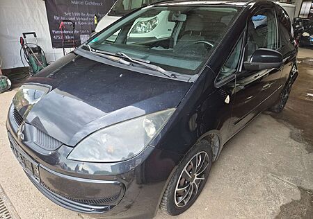 Mitsubishi Colt 1.3 Young Edition