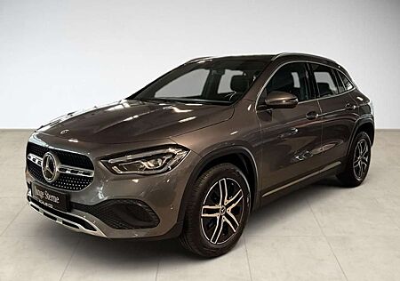 Mercedes-Benz GLA 220 d Progressive KAM PDC SpurH Navi AUT