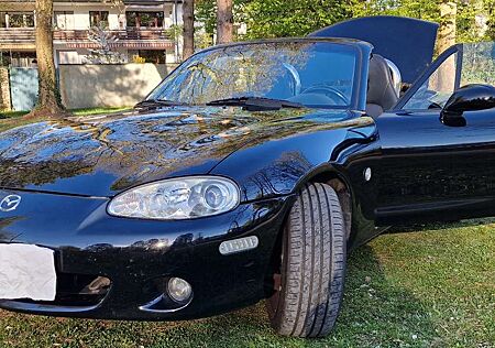 Mazda MX-5 1.9i 16V Sportive