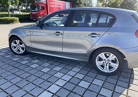 BMW 118d 118 Top gepflegt / TÜV bis August 2027