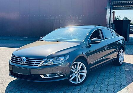 VW Passat CC Volkswagen 2.0 TDI BlueMotion Technology DSG