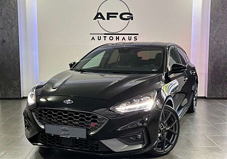 Ford Focus ST 2.3*NAVI*KAMERA*SHZG*LHZG