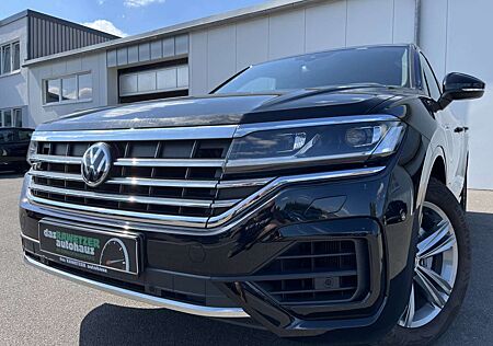 VW Touareg Volkswagen 3.0 TDI DSG 4Motion R-Line STHZ Navi DAB ACC LED