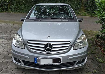 Mercedes-Benz B 180 CDI