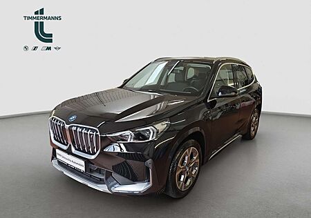 BMW iX1 xDrive30 xLine Navi LED Premium Paket