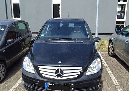 Mercedes-Benz B 150