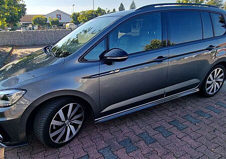 VW Touran Volkswagen Highline R-Line 1.5 TSI DSG NAVI 7SITZER