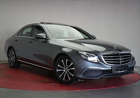 Mercedes-Benz E 300 d 9G-Tronic Navi/Leder/Distronic/Kamera/La
