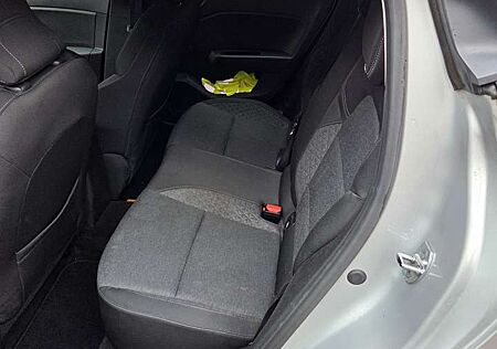 Renault Clio TCe 90 EXPERIENCE