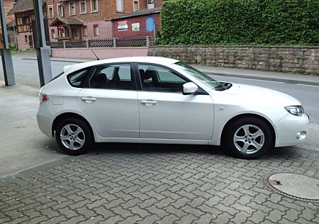 Subaru Impreza Active 4WD (G12)