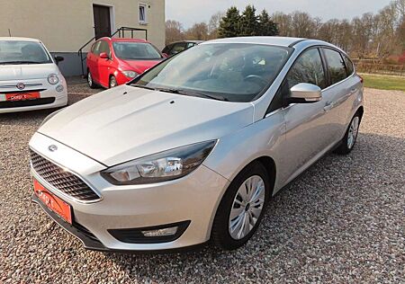 Ford Focus 1,0 EcoBoost 74kW Titanium