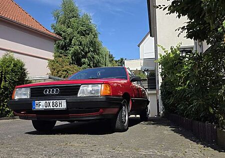 Audi 100 Typ 44 C3