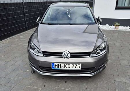 VW Golf Volkswagen 1.2 TSI BlueMotion Technology Lounge