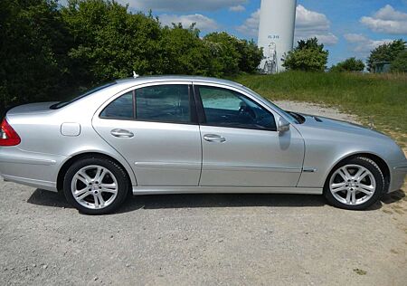 Mercedes-Benz E 280 4Matic Automatik Avantgarde