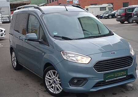 Ford Tourneo Courier Titanium*AHK*SHZ*BFS*TEMPOMAT*1H