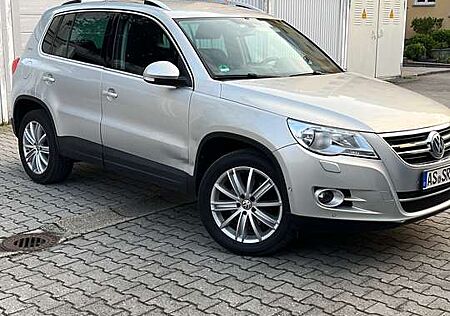 VW Tiguan Volkswagen 2.0 TDI DPF 4Motion DSG Team